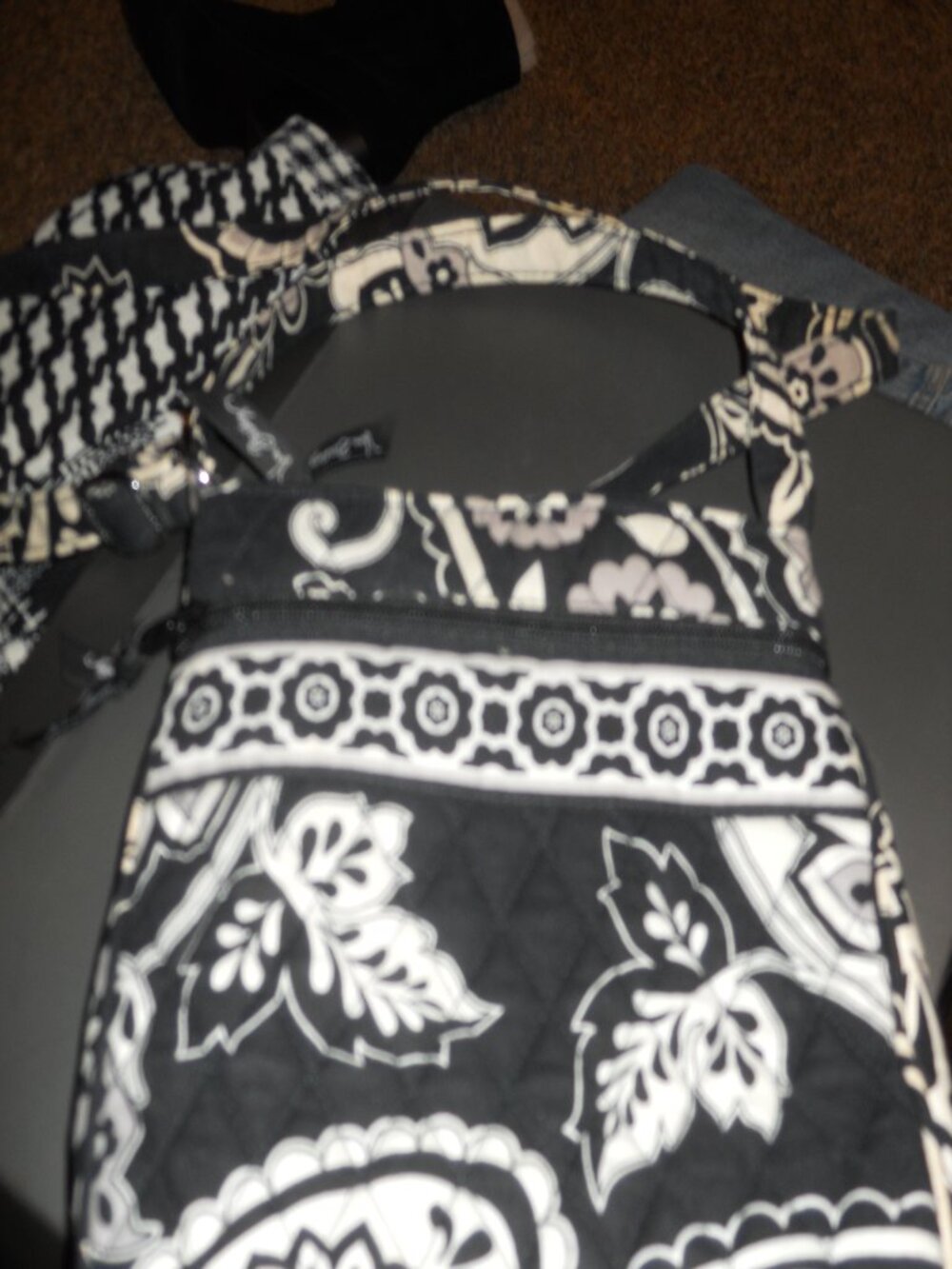 vera bradley cross-body purse